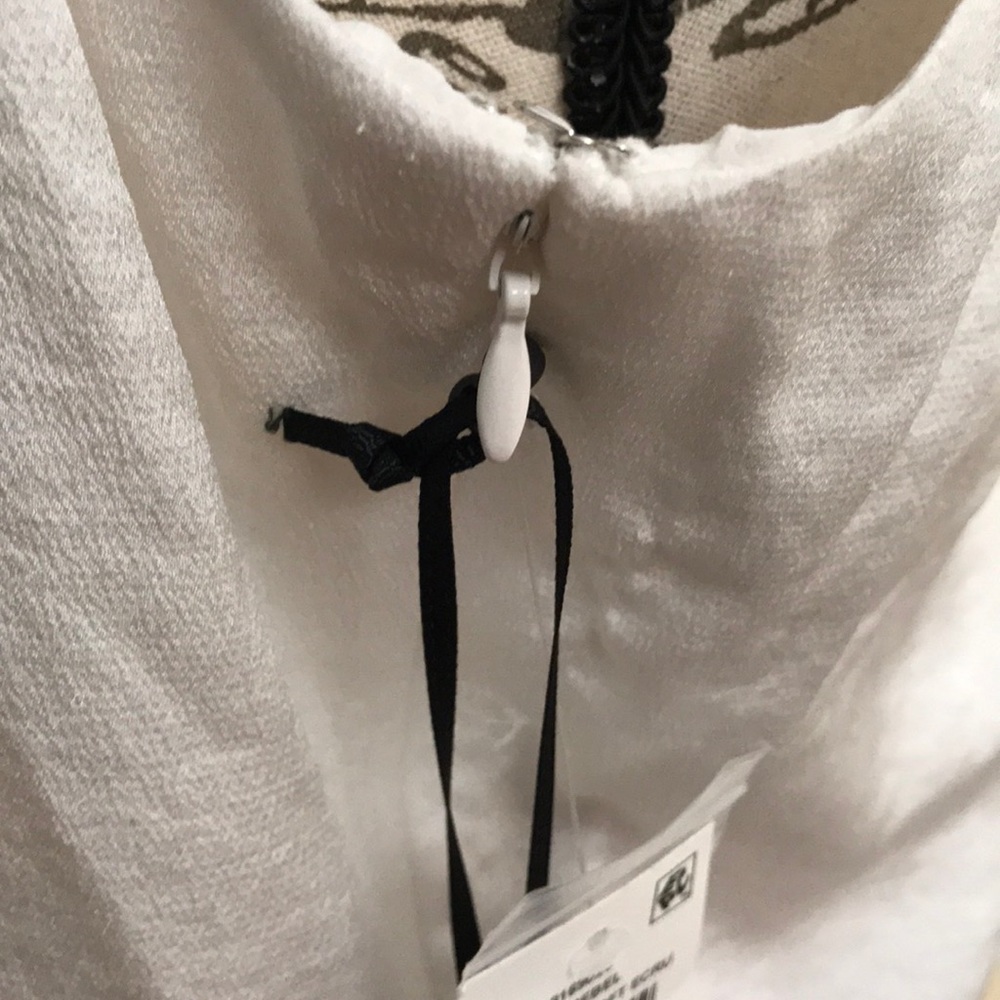 NWT 1. State White Sleeveless Top - Picture 7 of 7
